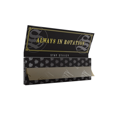 STIIIZY - 1 ¼ SIZE PREMIUM ROLLING PAPERS
